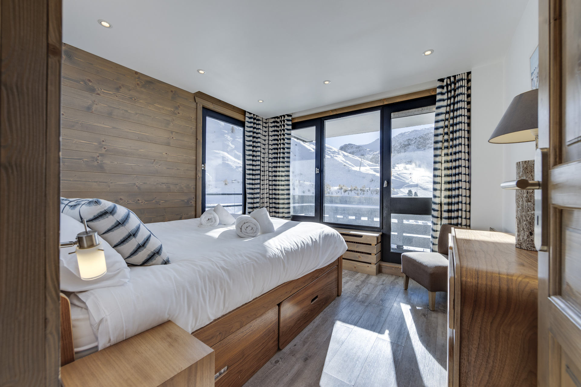 _lv_images__lot_0074061997_07_1447642