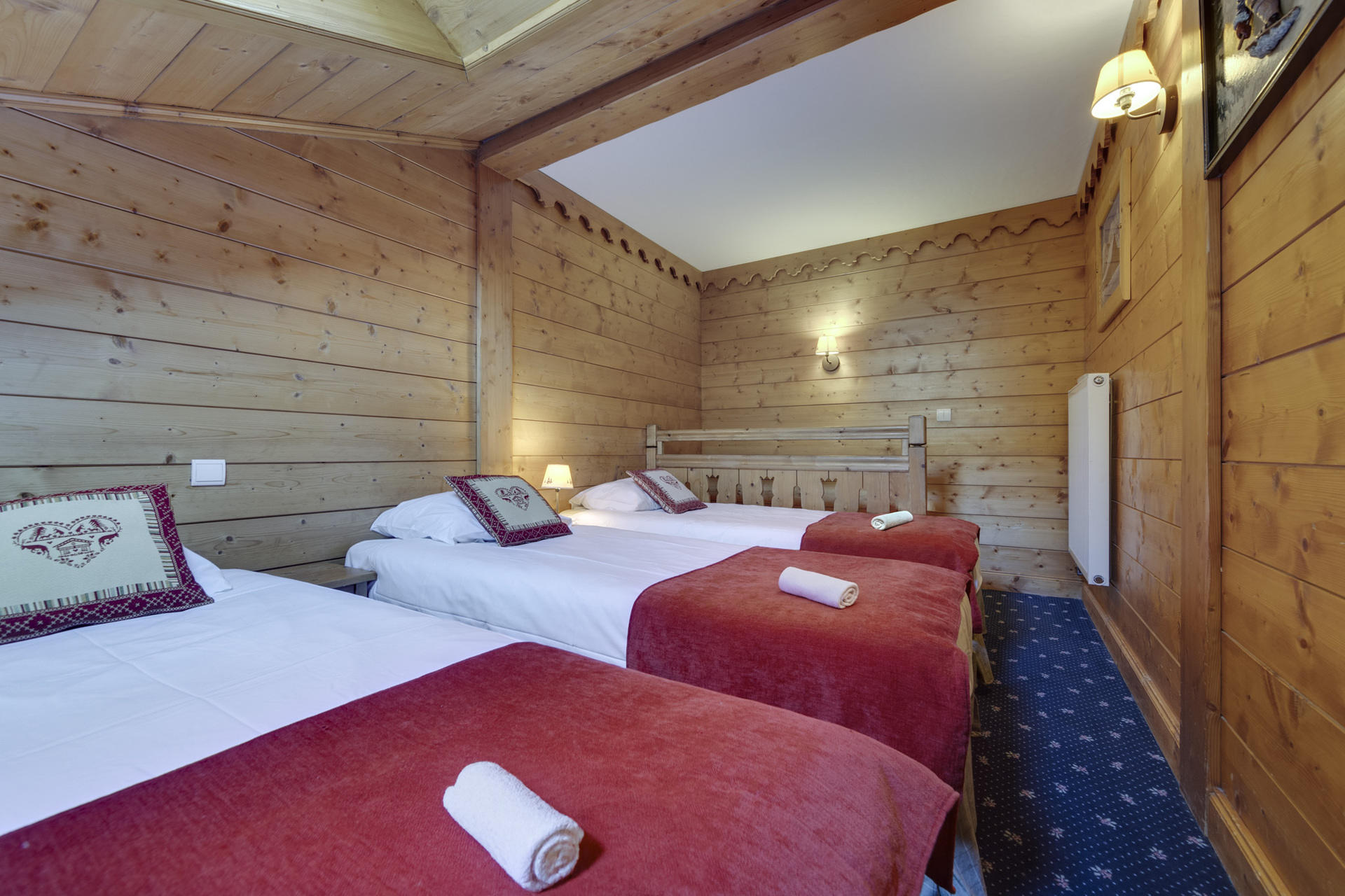 _lv_images__lot_0075230318_11_1447319