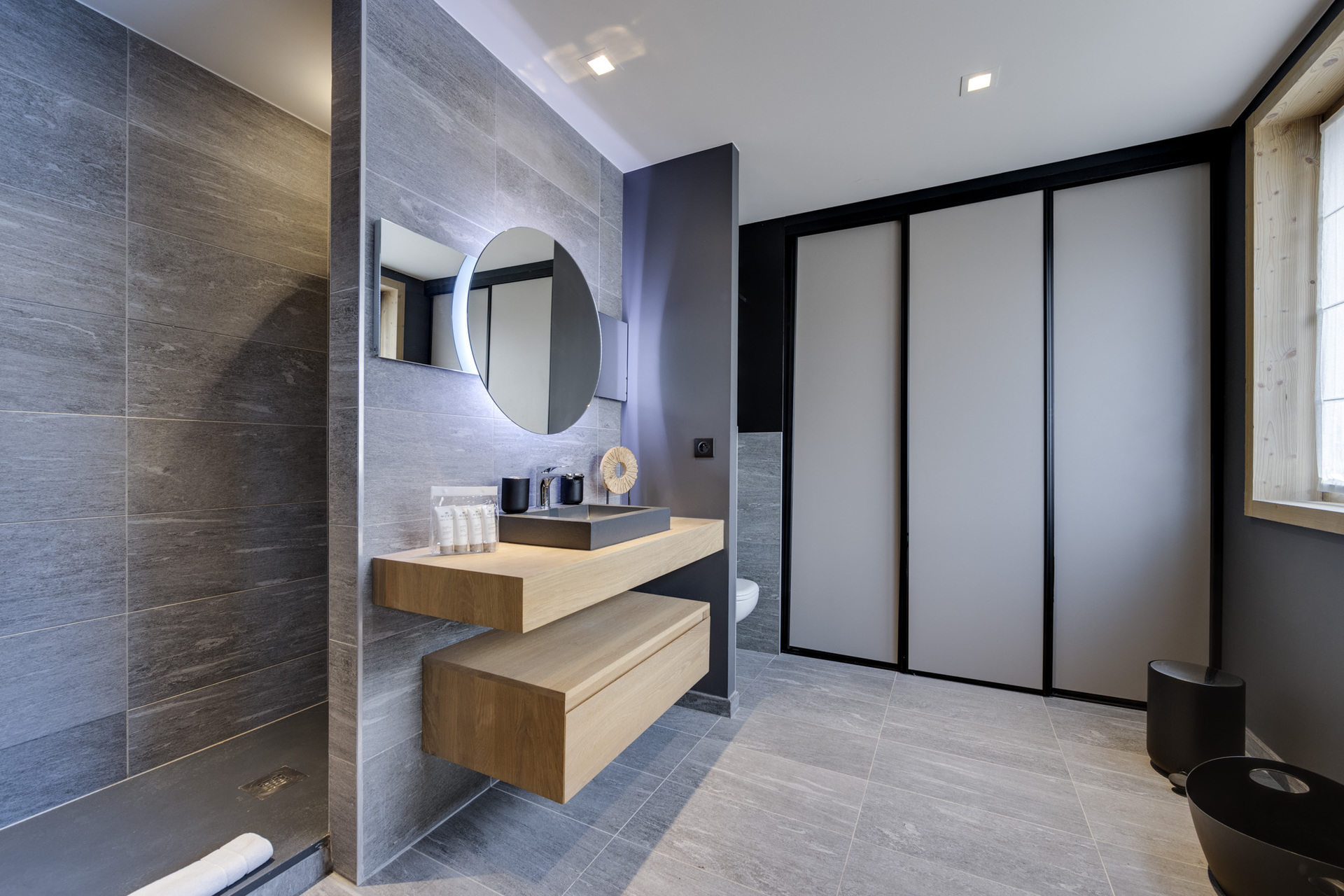 _lv_images__lot_0075553373_09_1447693