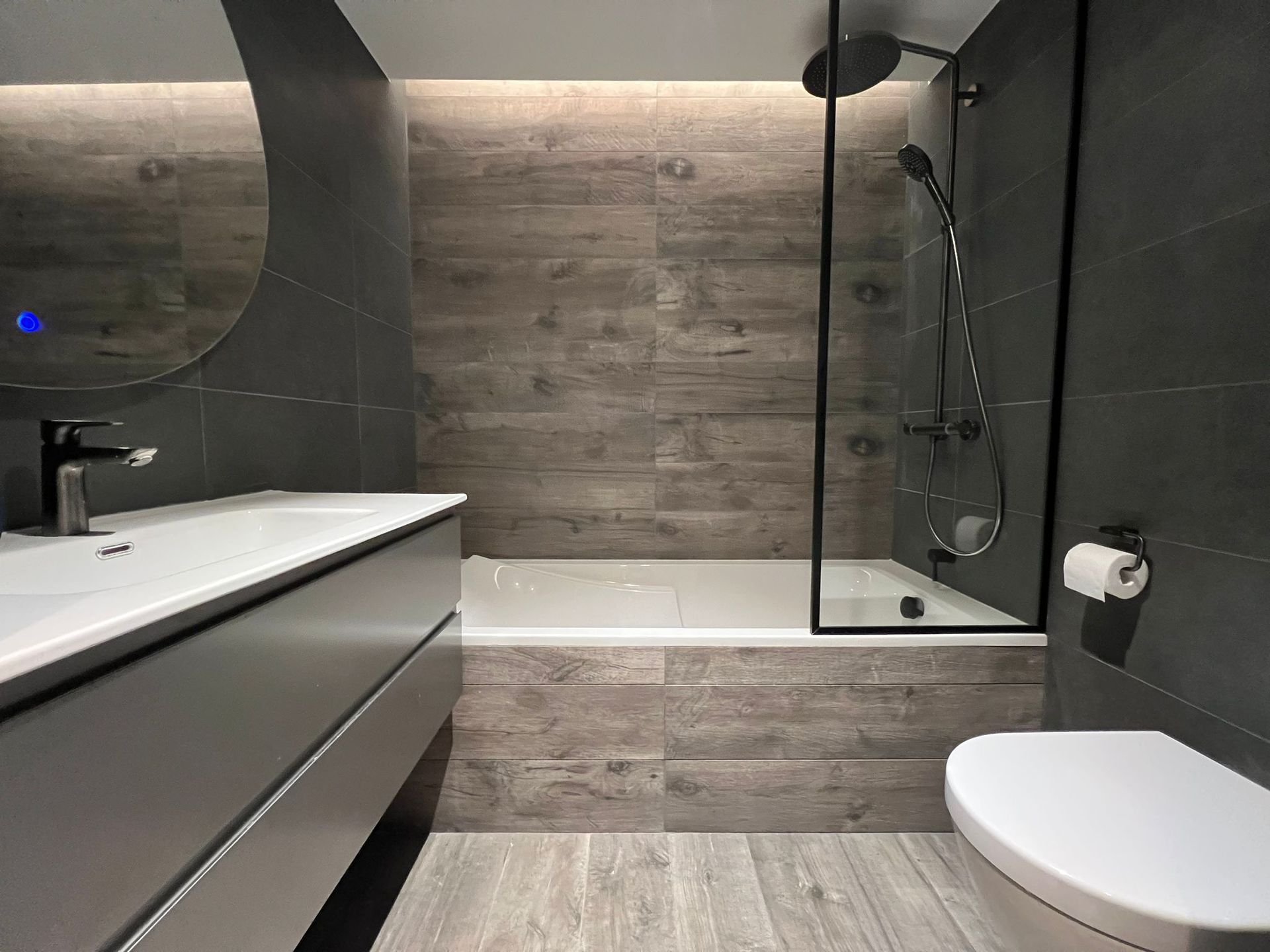 _lv_images__lot_0075553472_13_1447264