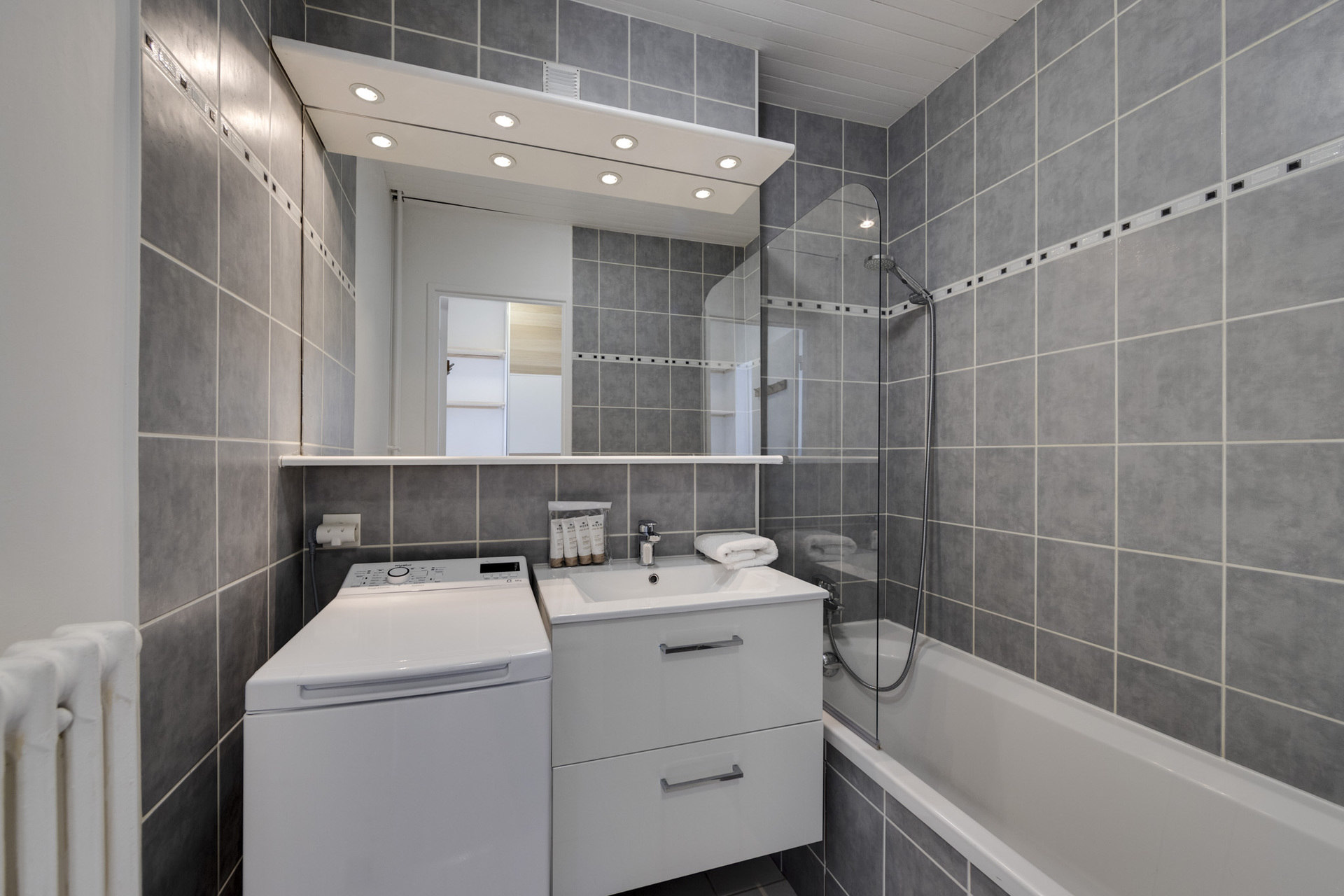 _lv_images__lot_0075553557_10_1447571