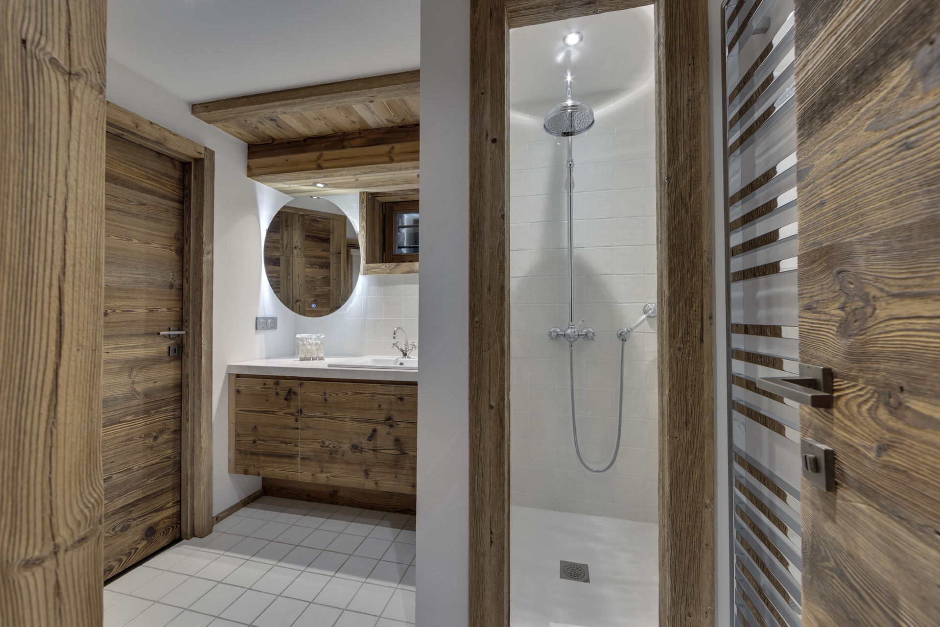 _lv_images__lot_0075553703_08_1446388