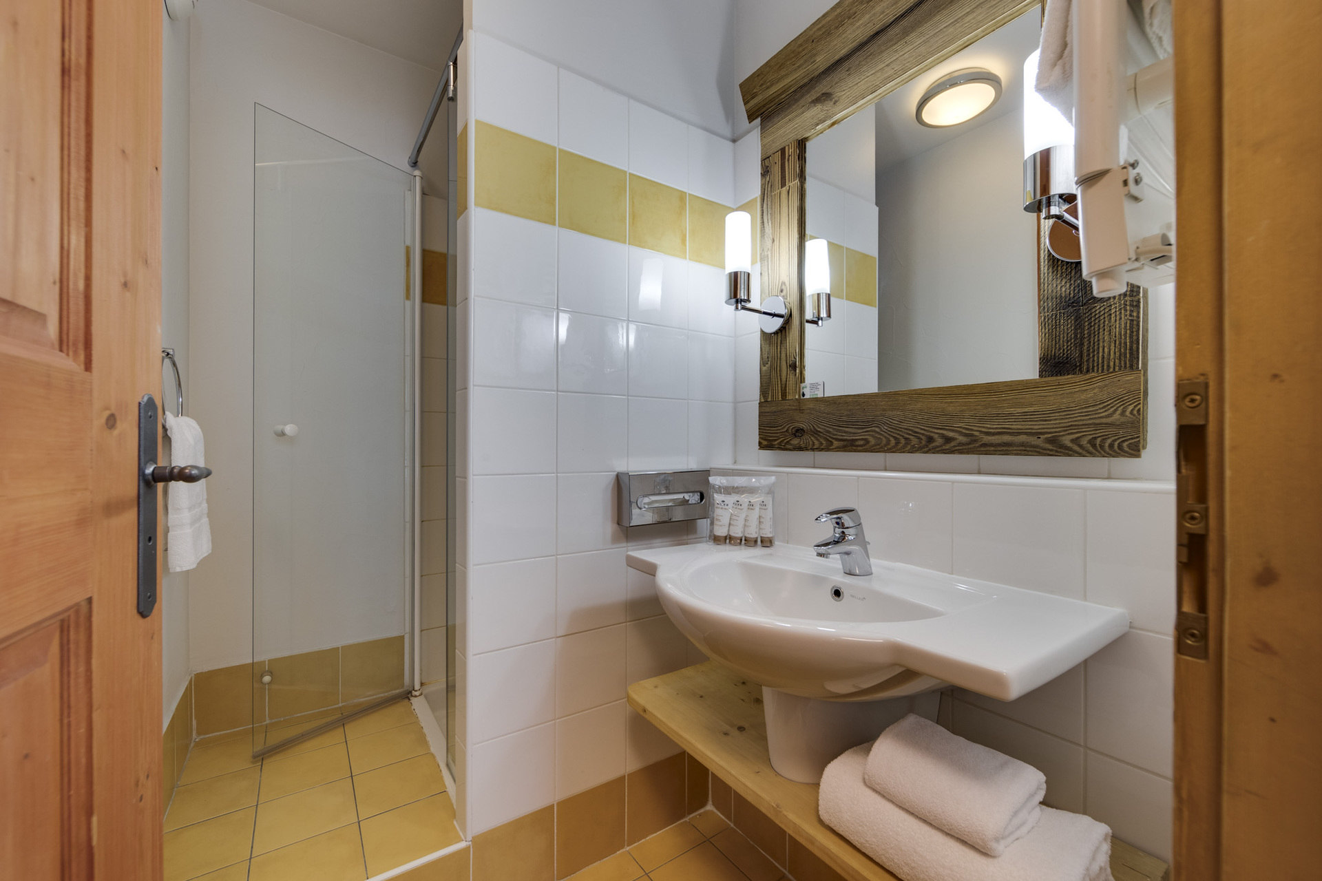 _lv_images__lot_0075553752_08_1176756