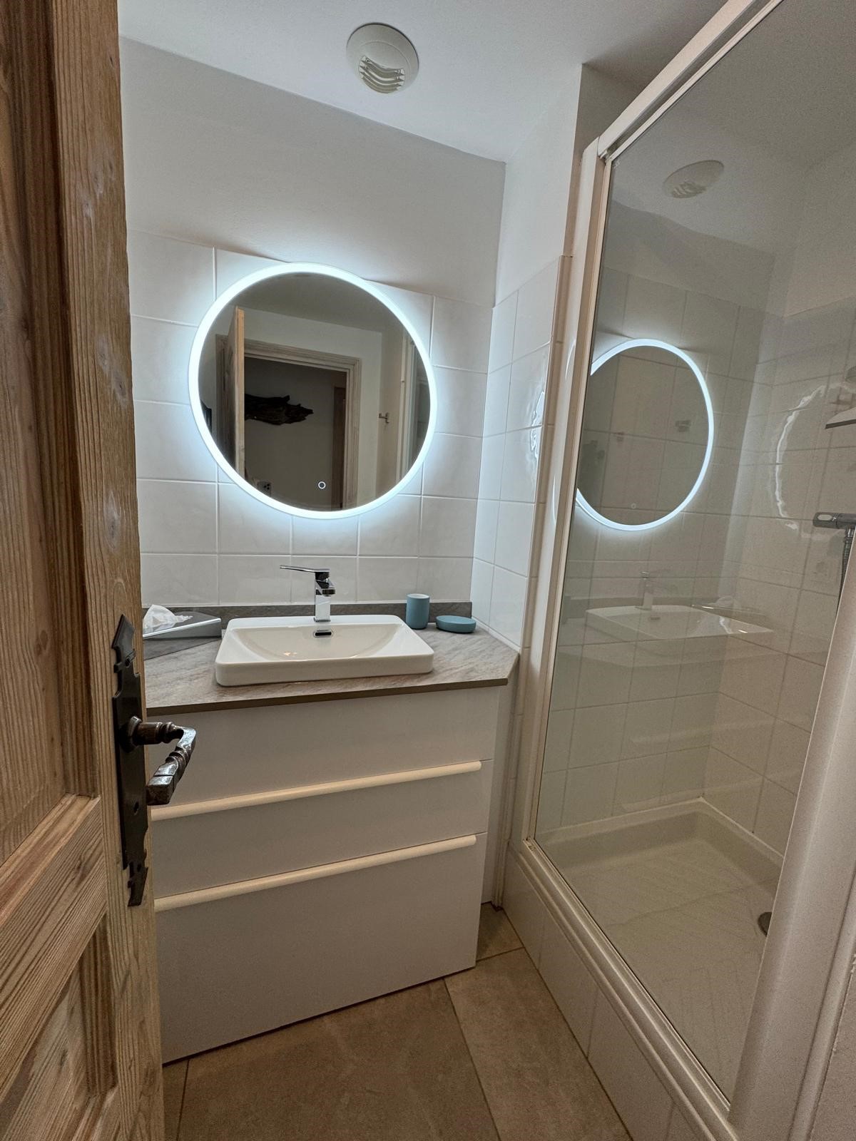 _lv_images__lot_0075553878_10_1447975