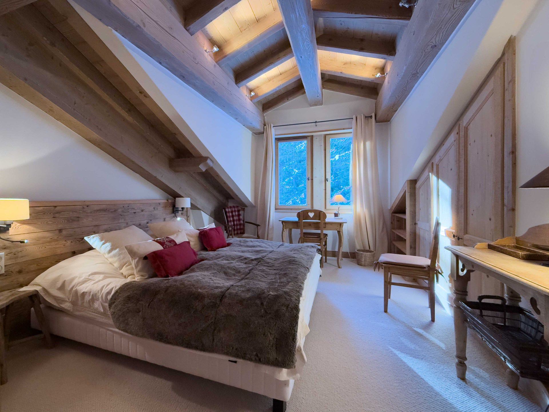 _lv_images__lot_0075553883_06_1448325