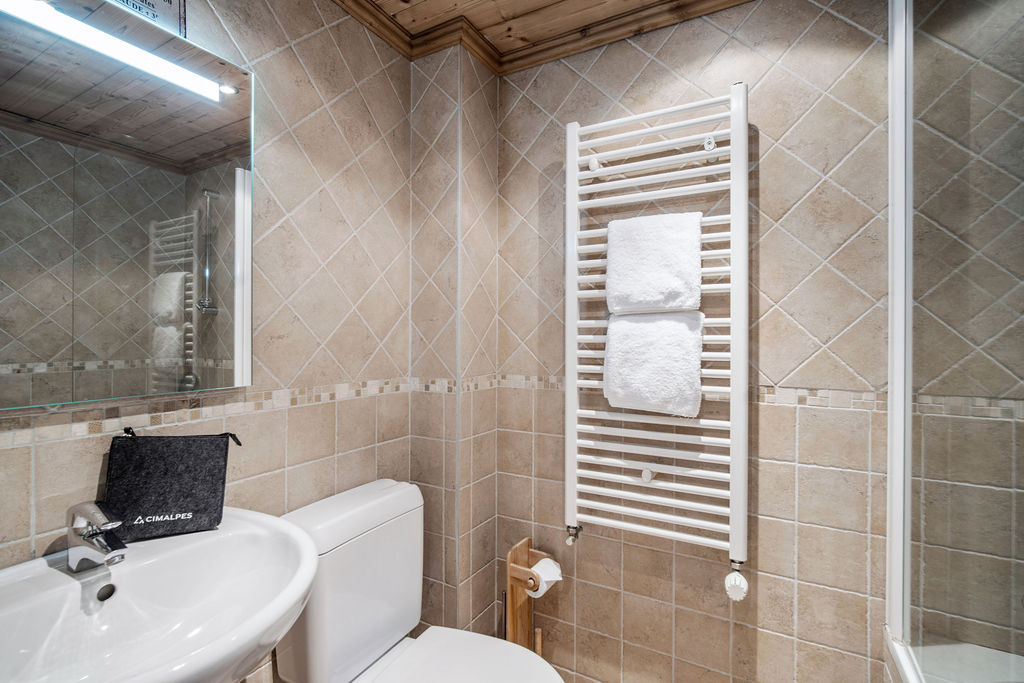 _lv_images__lot_0075554016_13_1445686