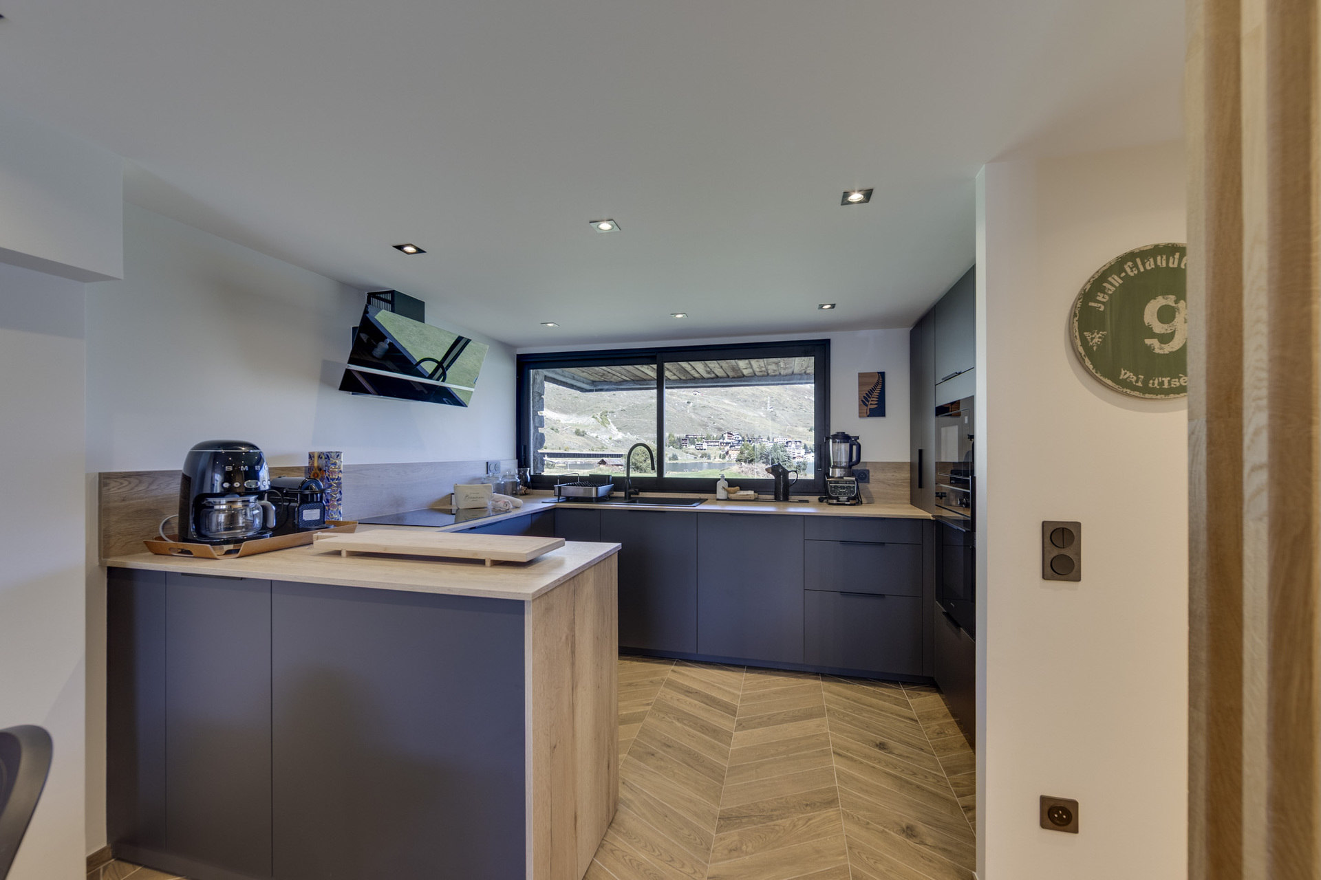 _lv_images__lot_0075554056_07_1447043