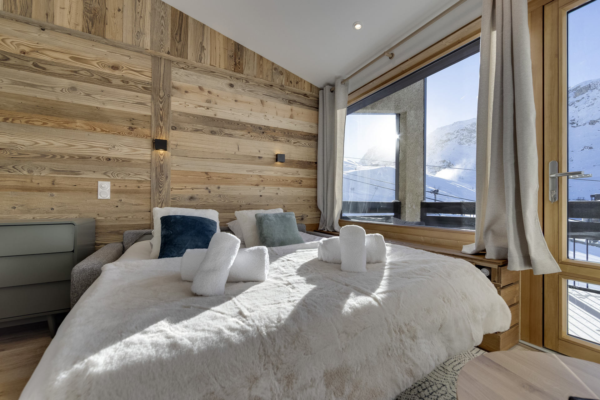 _lv_images__lot_0075554145_06_1447519