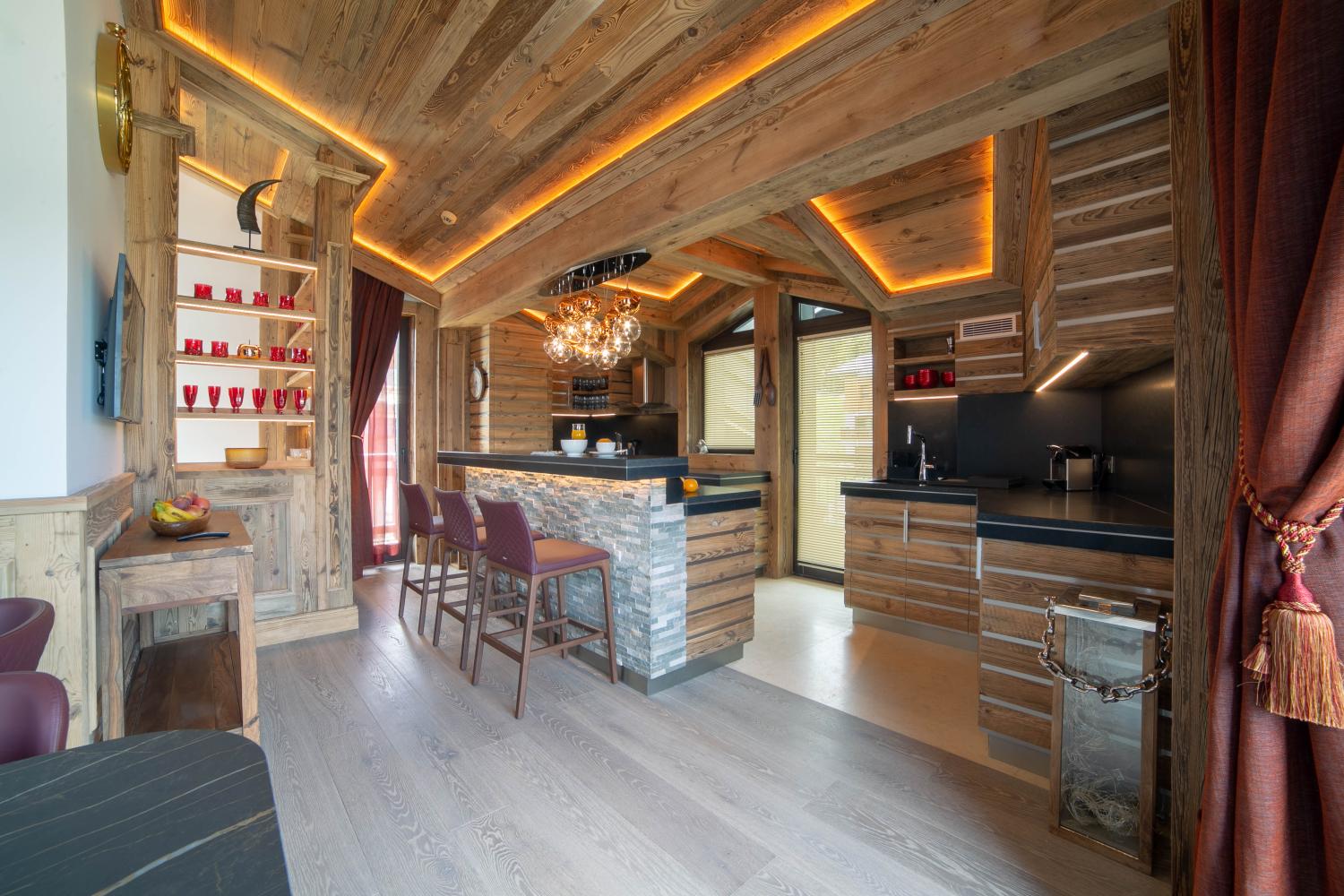 a80bec4f-99f4-4f92-94fe-cb24269cdf73-1451433