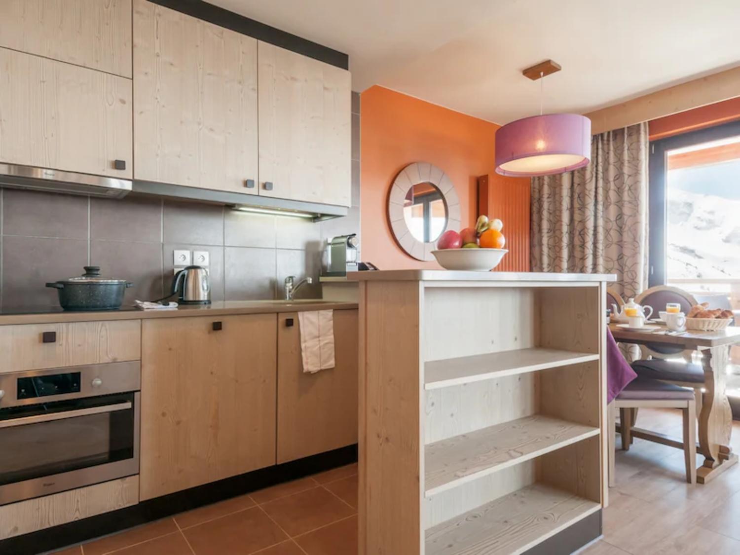 aaa-72421-43-1351499