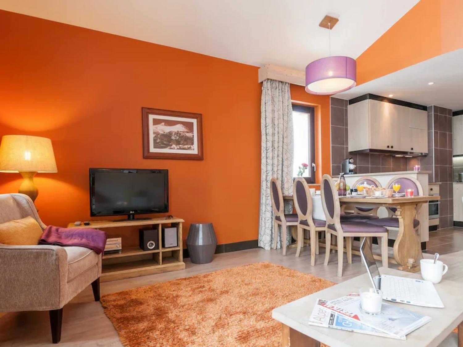 aaa-85346-43-1344590