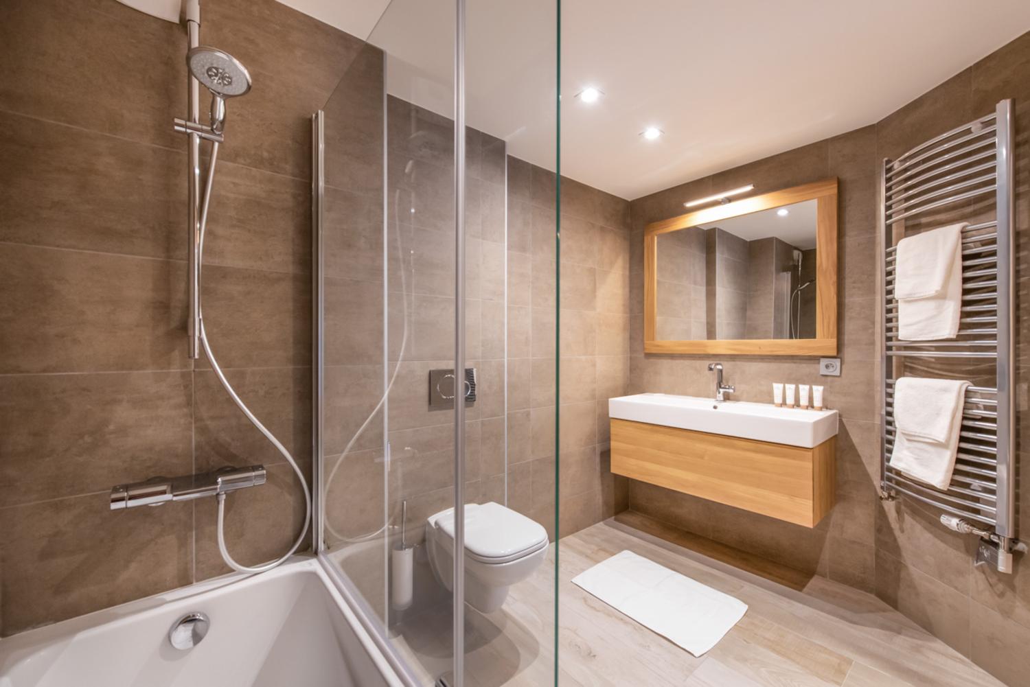 annapurna-b105-06-799320