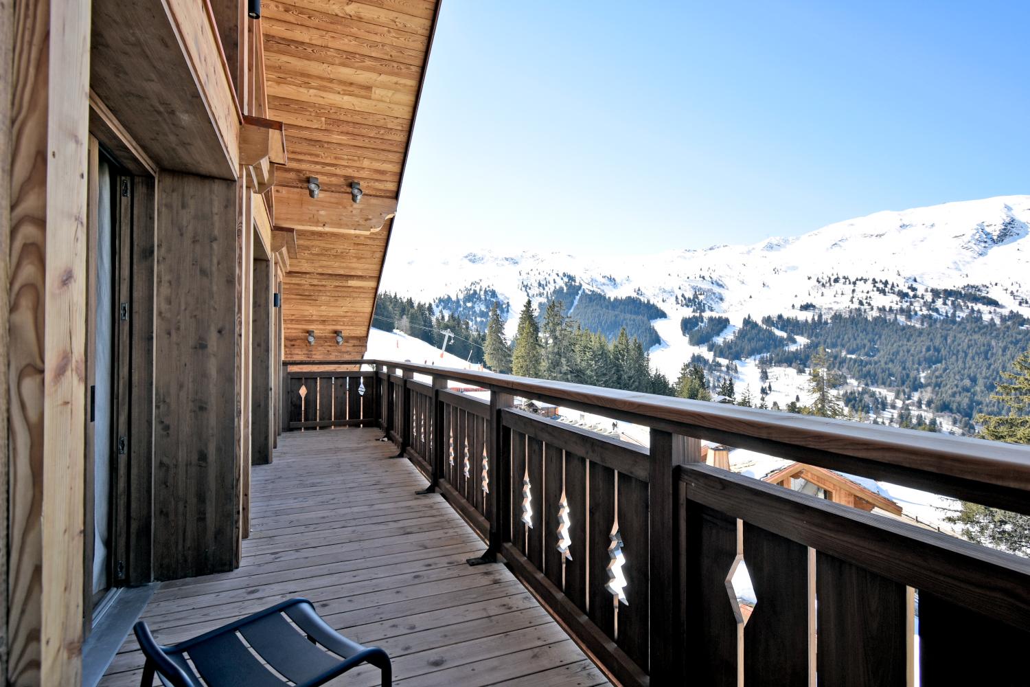 apartment-aspen-lgcdp-meribel-balcony-1453939
