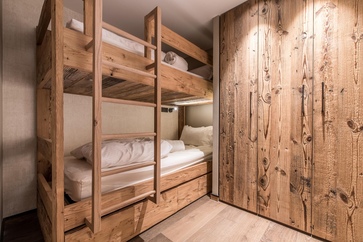 apartment-genepi-lgcdp-meribel-bedroom-2-1454268