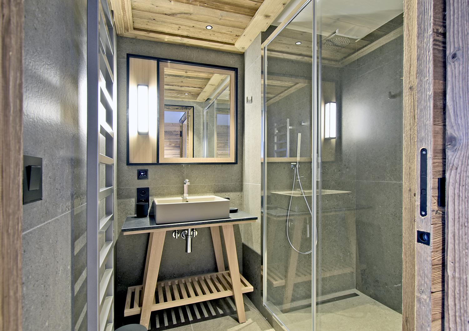apartment-grizzly-lgcdp-meribel-bathroom-2-1453876