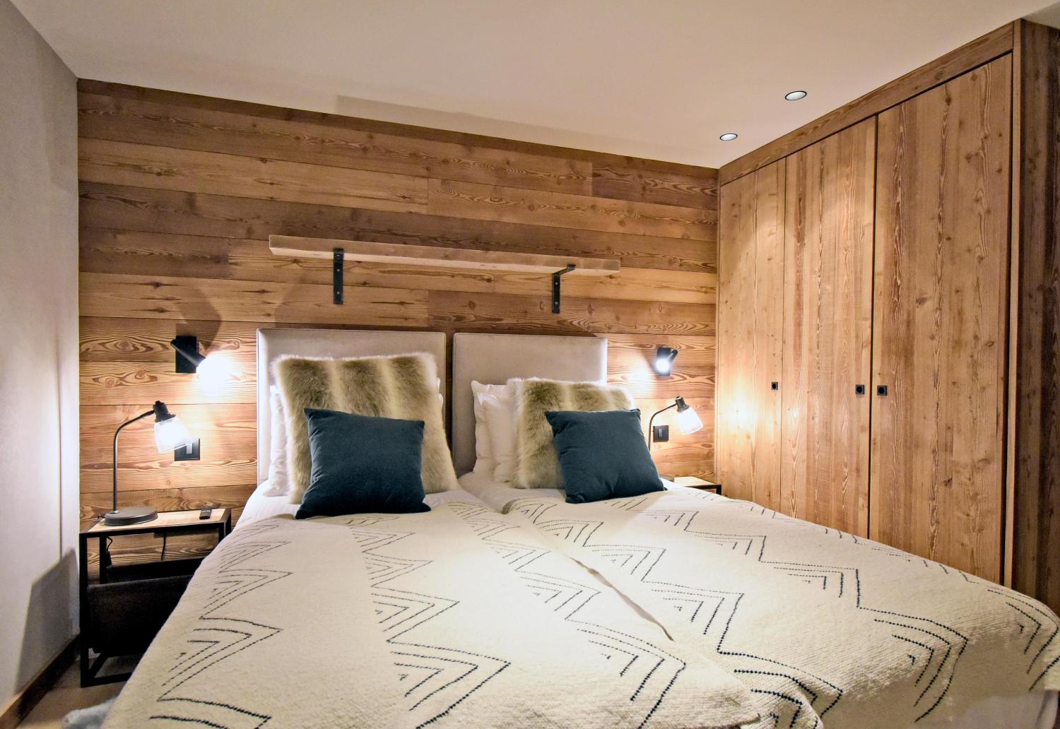 apartment-isba-001-barnes-meribel-bedroom-2-1453356