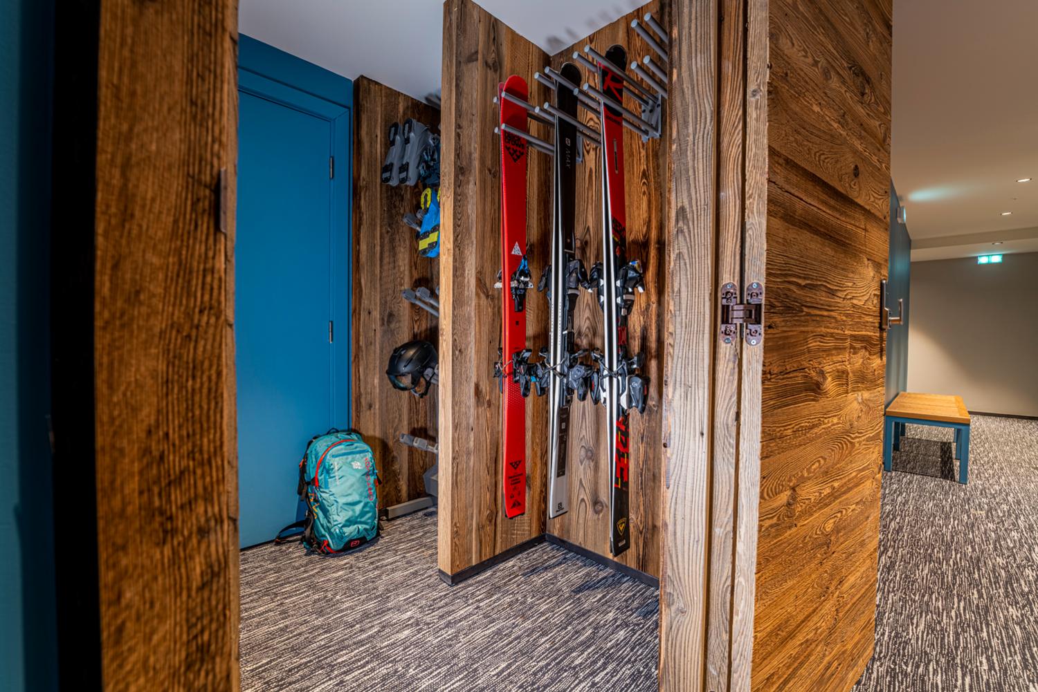 apartment-limaro-lgcdp-meribel-ski-locker-2-1454090