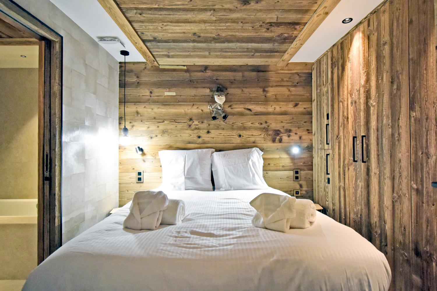 apartment-malou-lgcdp-meribel-bedroom-3-1454126