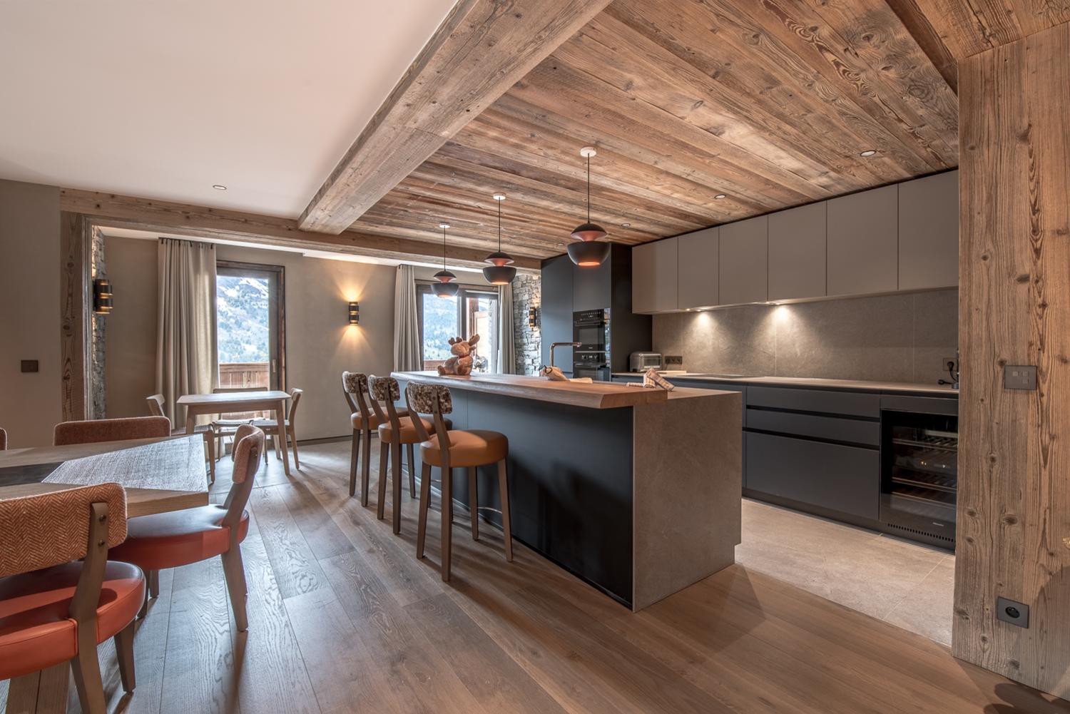 apartment-mouflon-vdo-meribel-kitchen-2-1453765