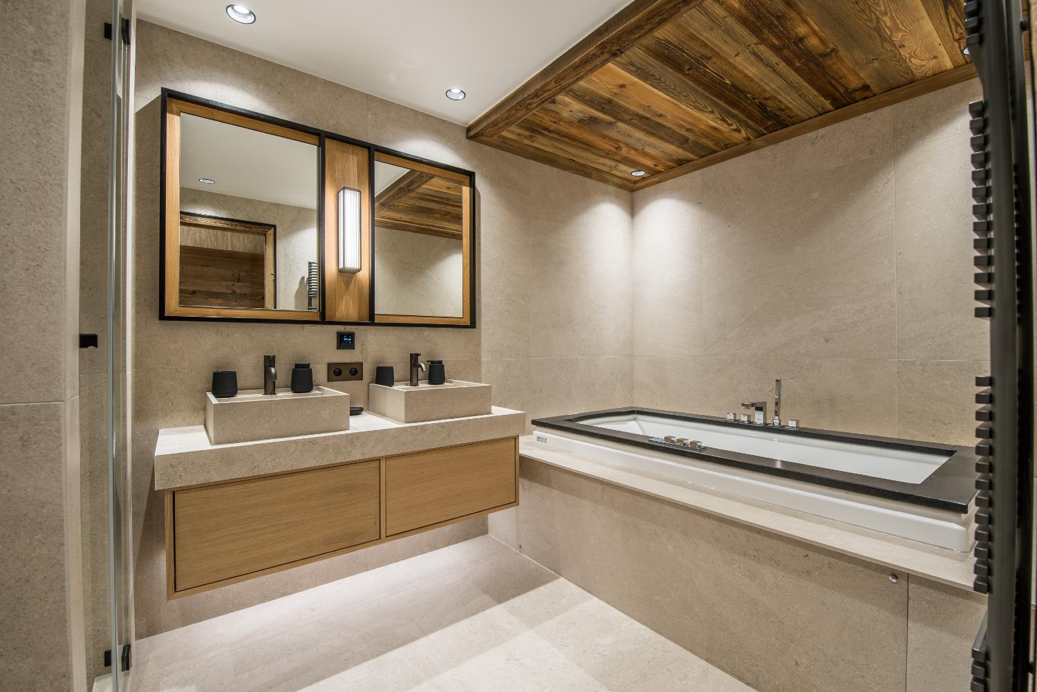 apartment-mount-valley-vdo-meribel-bathroom-2-1453675