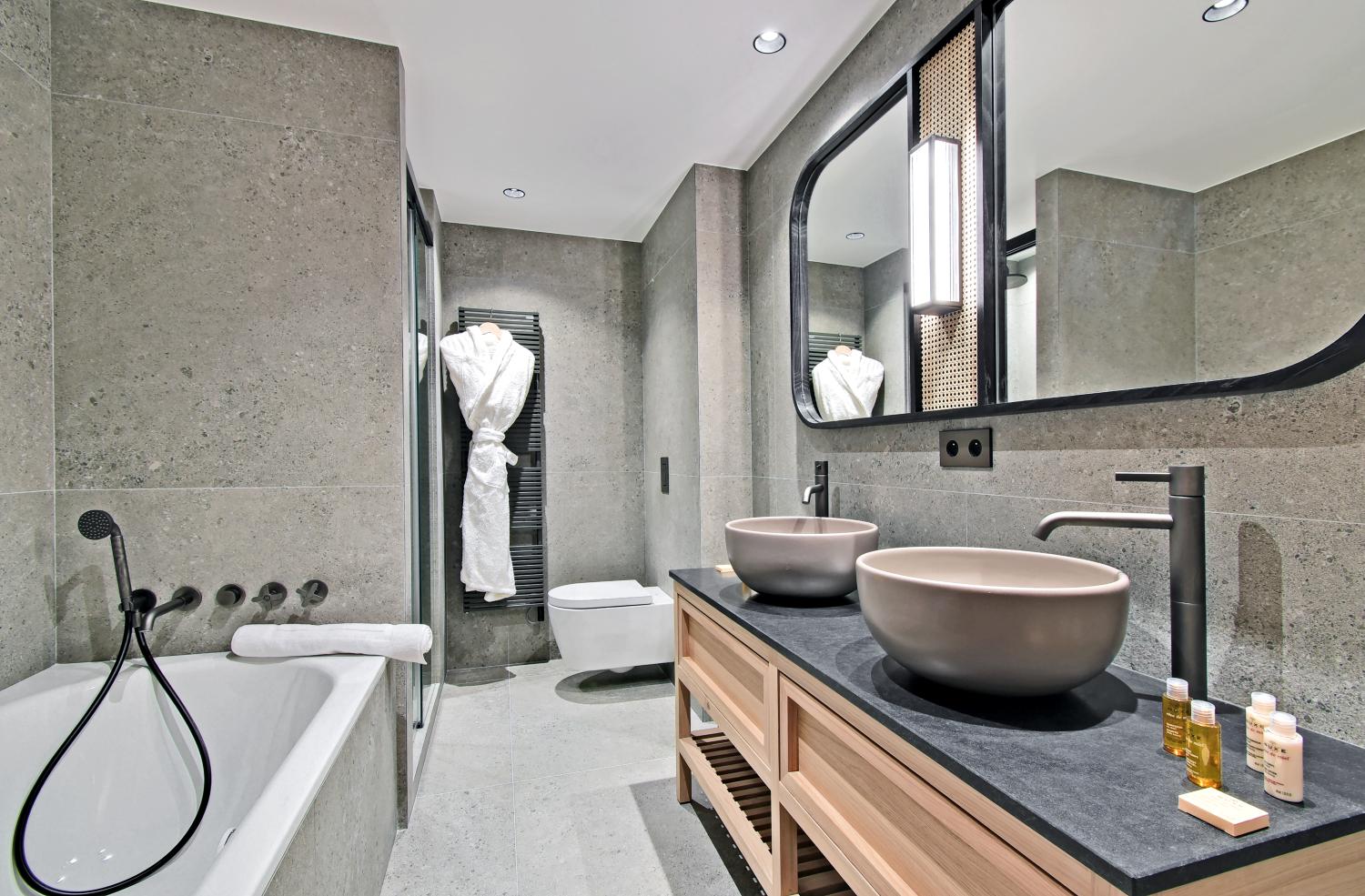 apartment-rosael-vdo-meribel-bathroom-1453655