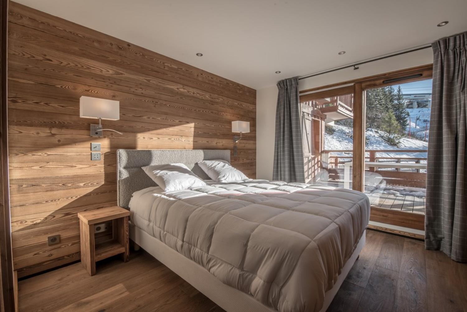 apartment-yeti-4-meribel-bedroom-1453531
