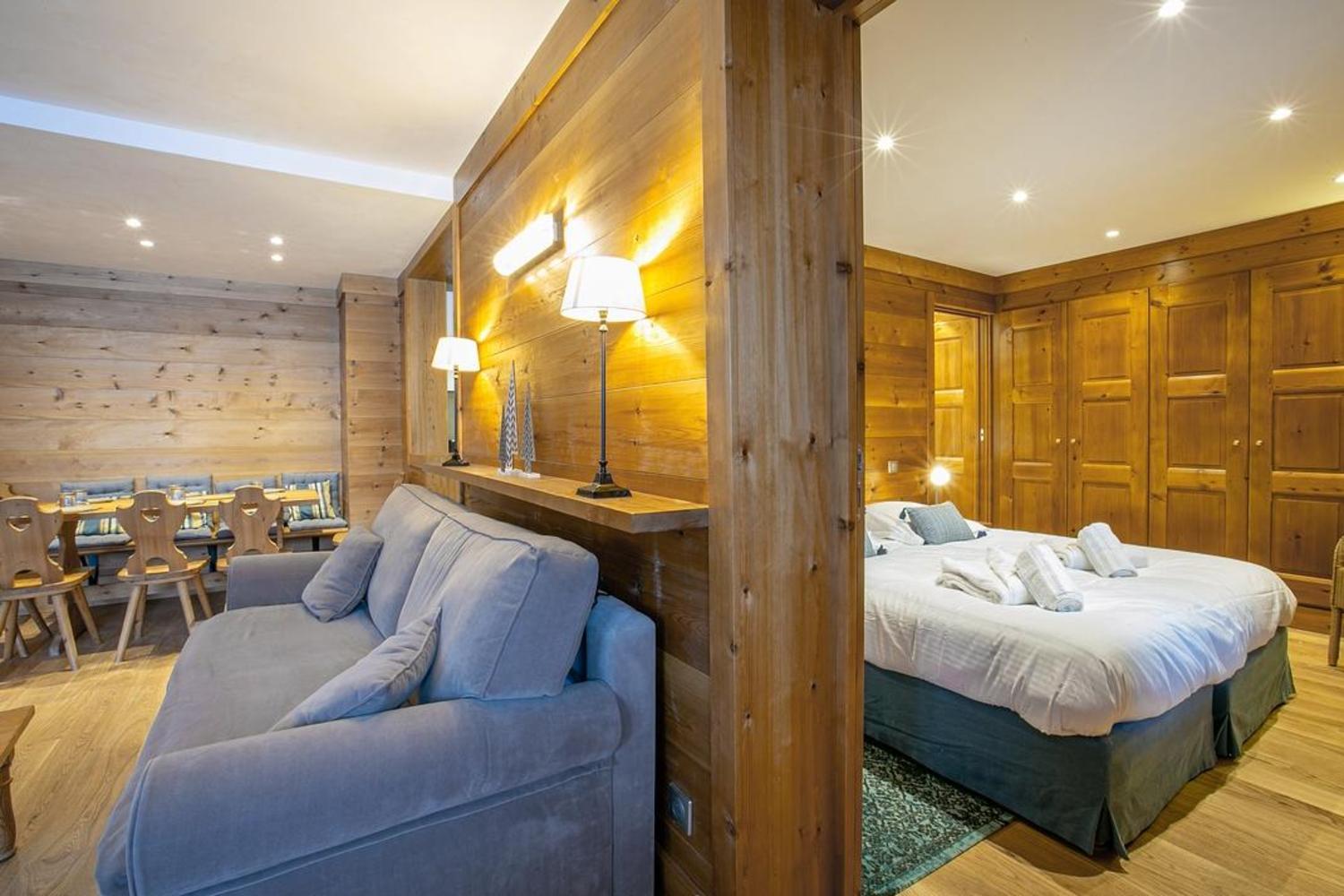 apartment-yeti-c1-meribel-between-living-room-and-bedroom-1453590