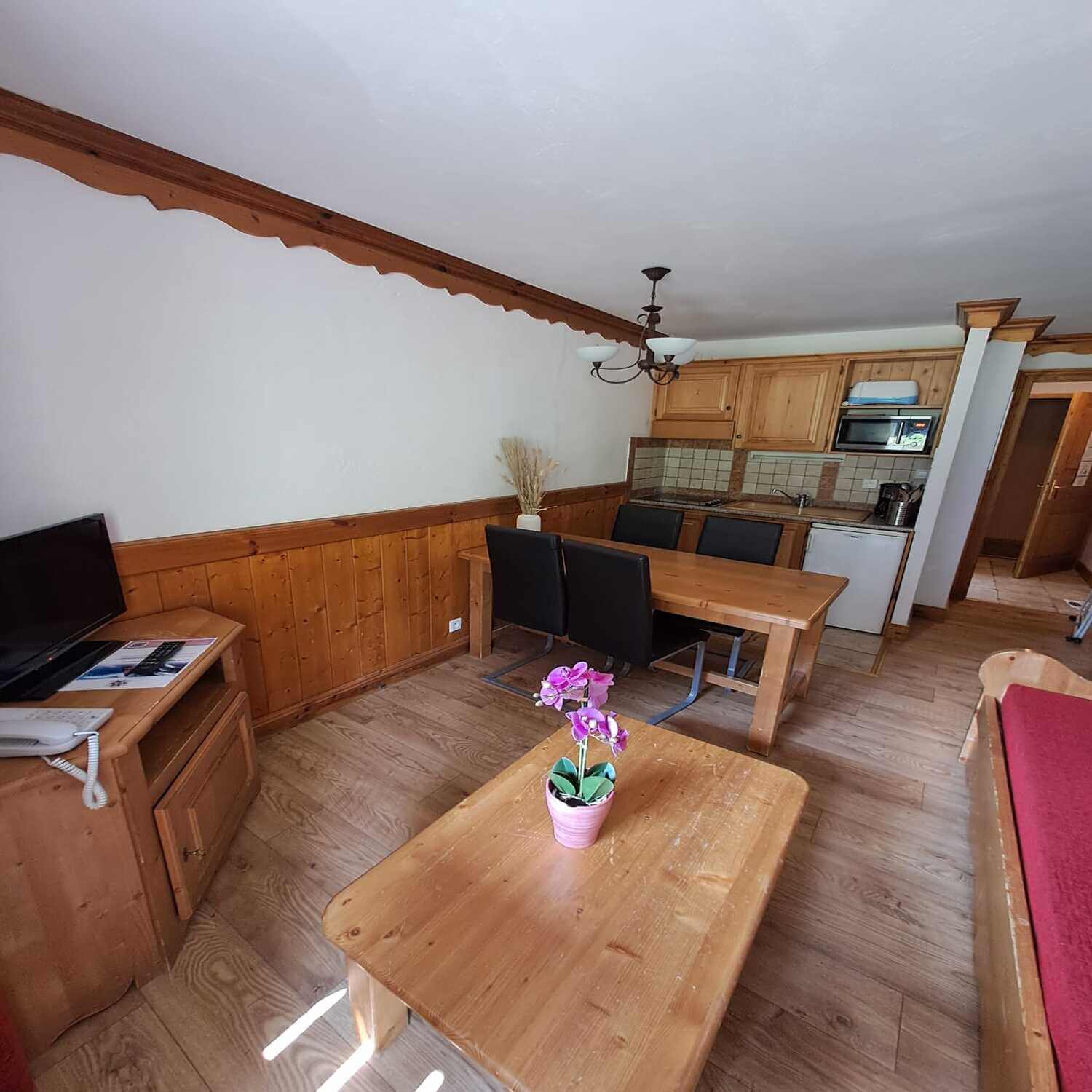 appartement-2p2-s-jour-1-1460551