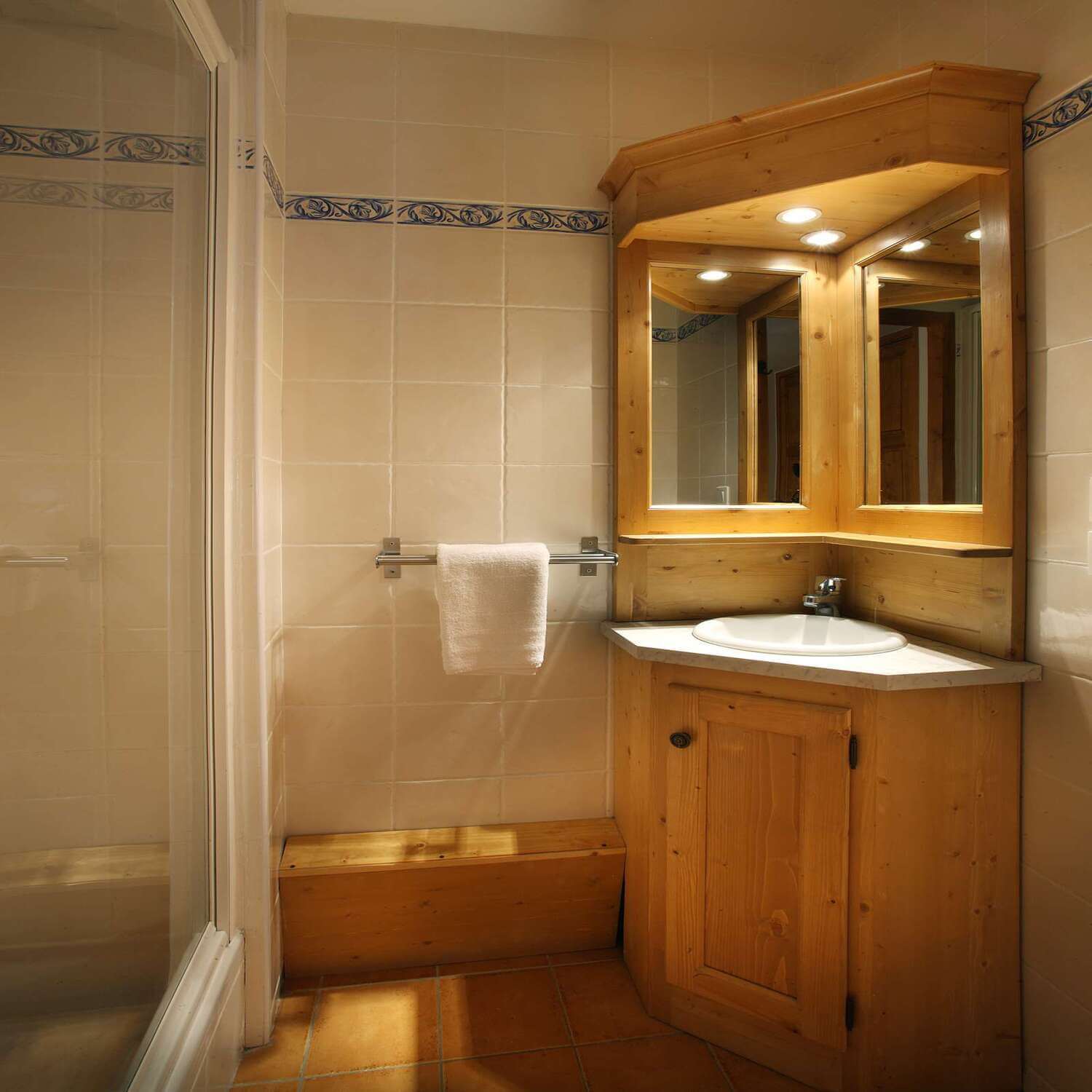 appartement-4p-6-8-salle-de-bain-1460567