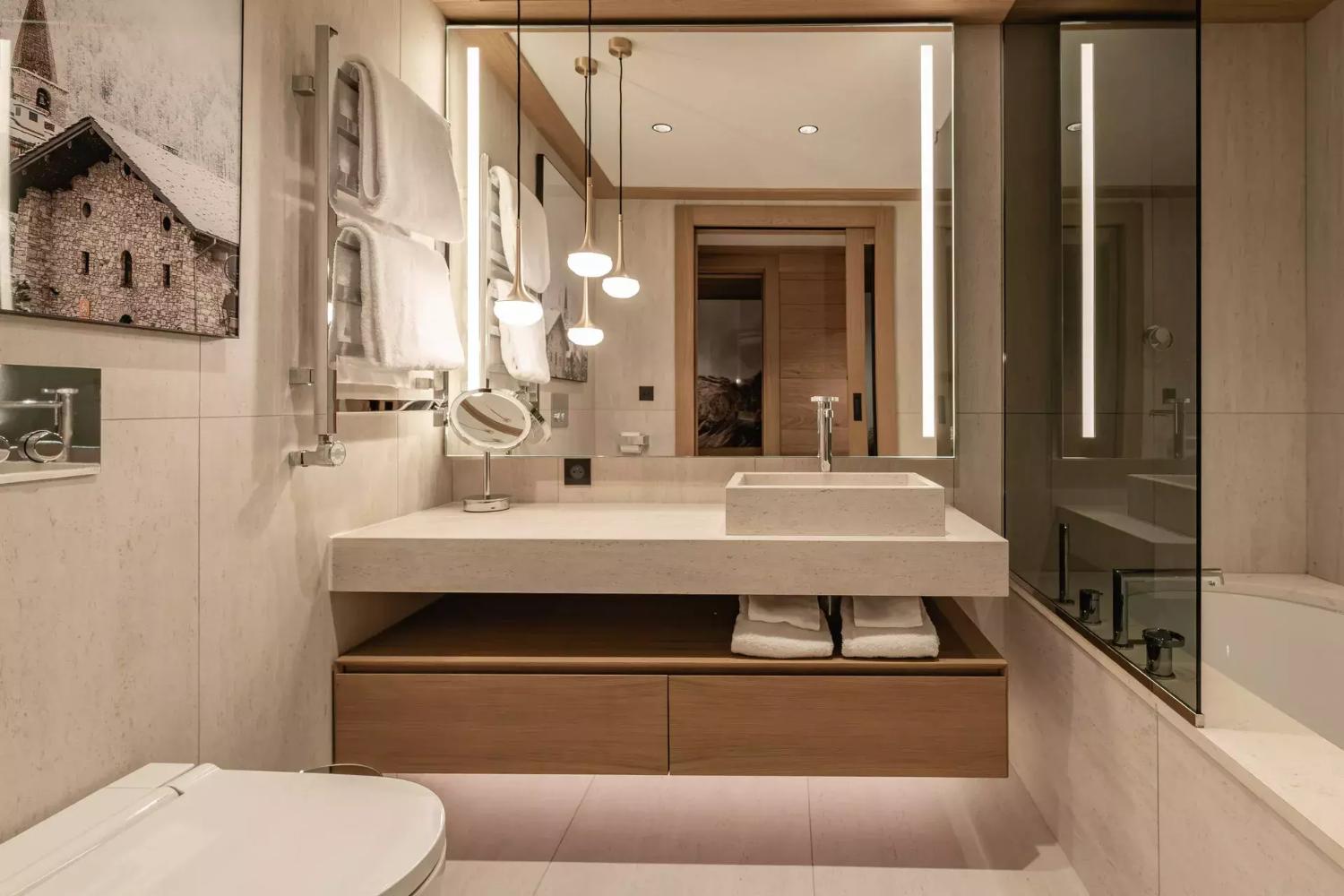 appartement-pistini-salle-de-bain-05-1-chalets-val-d-isere-covarel-jpg-1467394