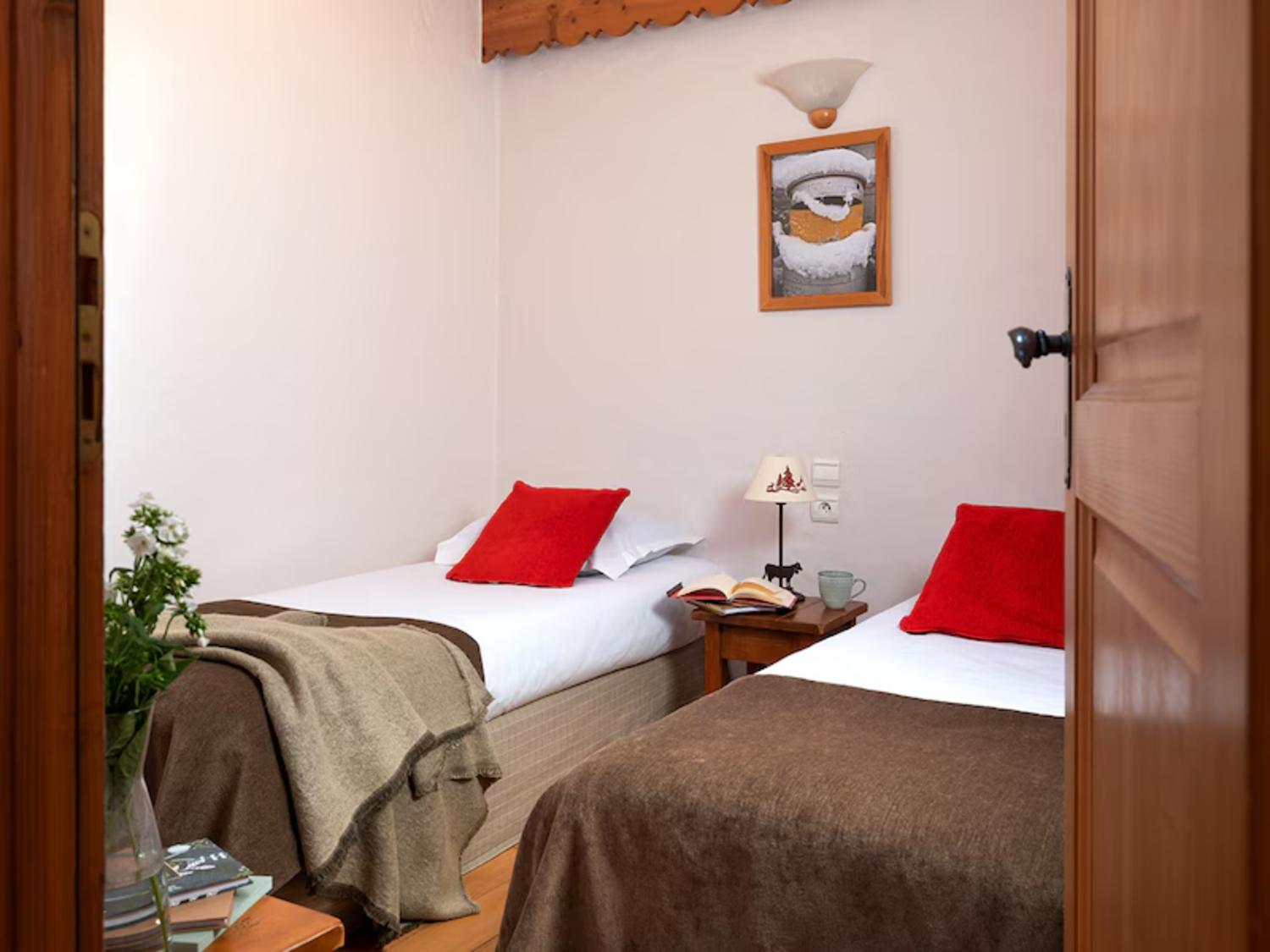 avp005-les-alpages-de-chantel-les-arcs-bedroom-1458796