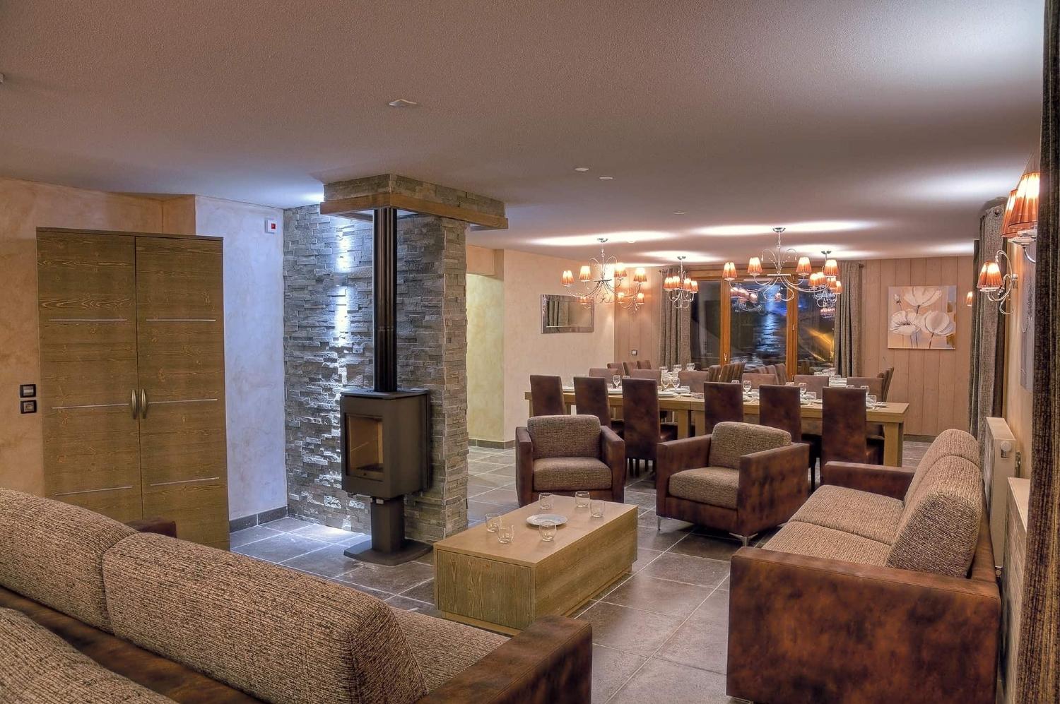 balcons-platinum-val-thorens-12-14-bed-living-room-306314