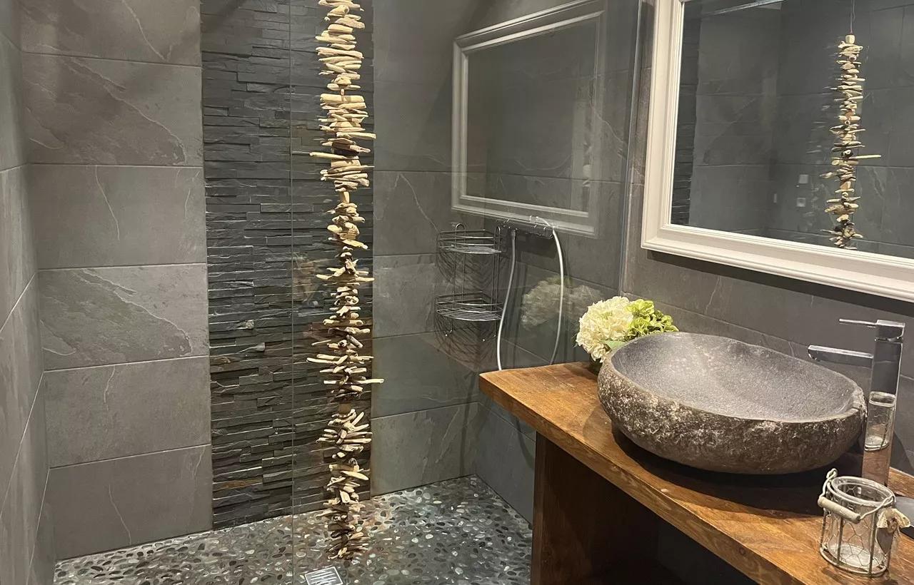 bathroom-chalet-odalys-les-alpages-les-deux-alpes-1460944