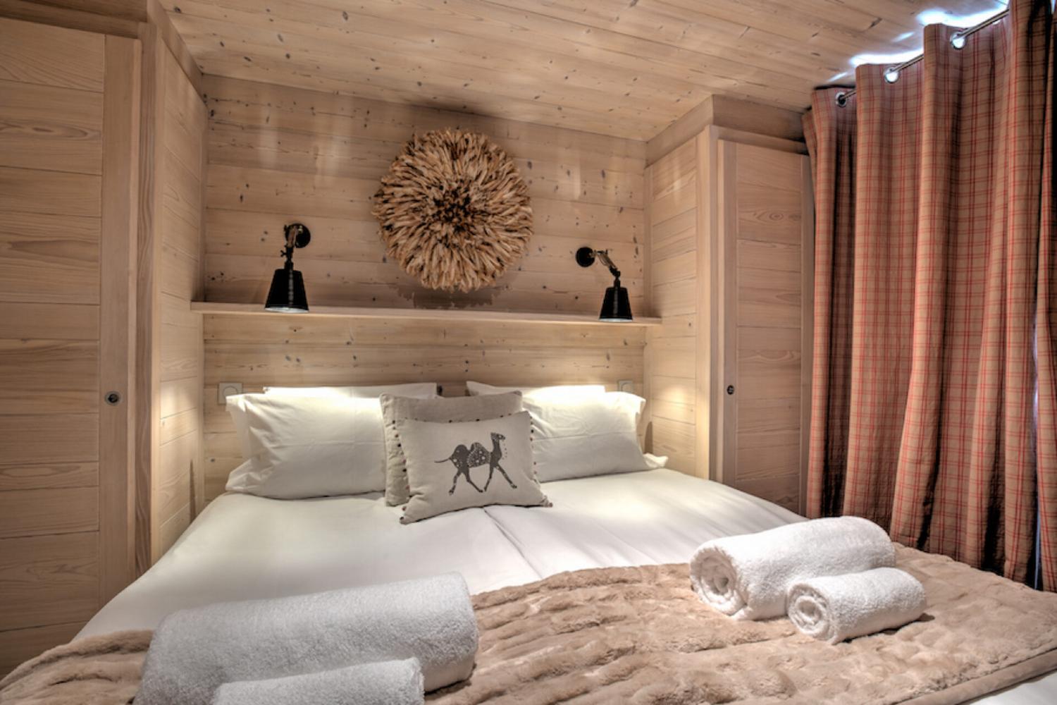 bedroom-2-2025-01-07-170740-nxmo-1449787