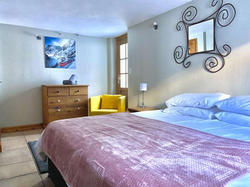 castle-20bedroom-202a-1462011