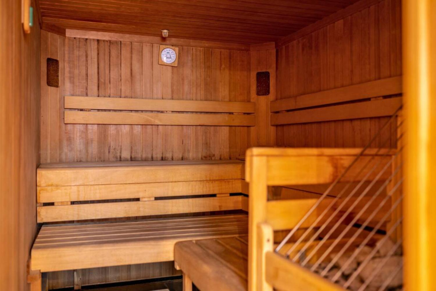 catered-chalet-regina-sankt-anton-aanzicht-20-1462488