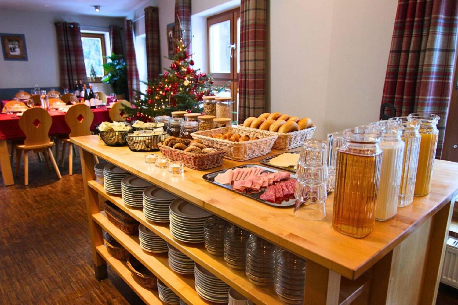 catered-chalet-regina-sankt-anton-aanzicht-3-1462471