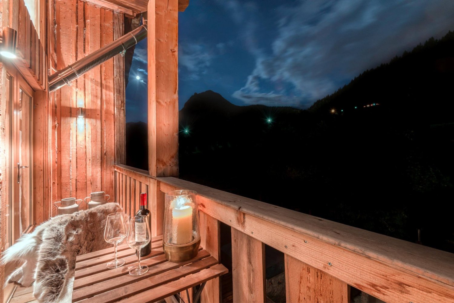 chalet-46-22-1468322