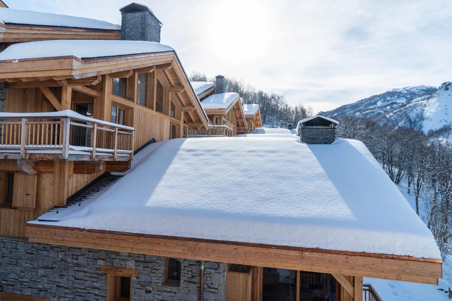 chalet-allium-ski-in-ski-out-free-wifi-outdoor-hot-tub-sauna-garage-13-1462246