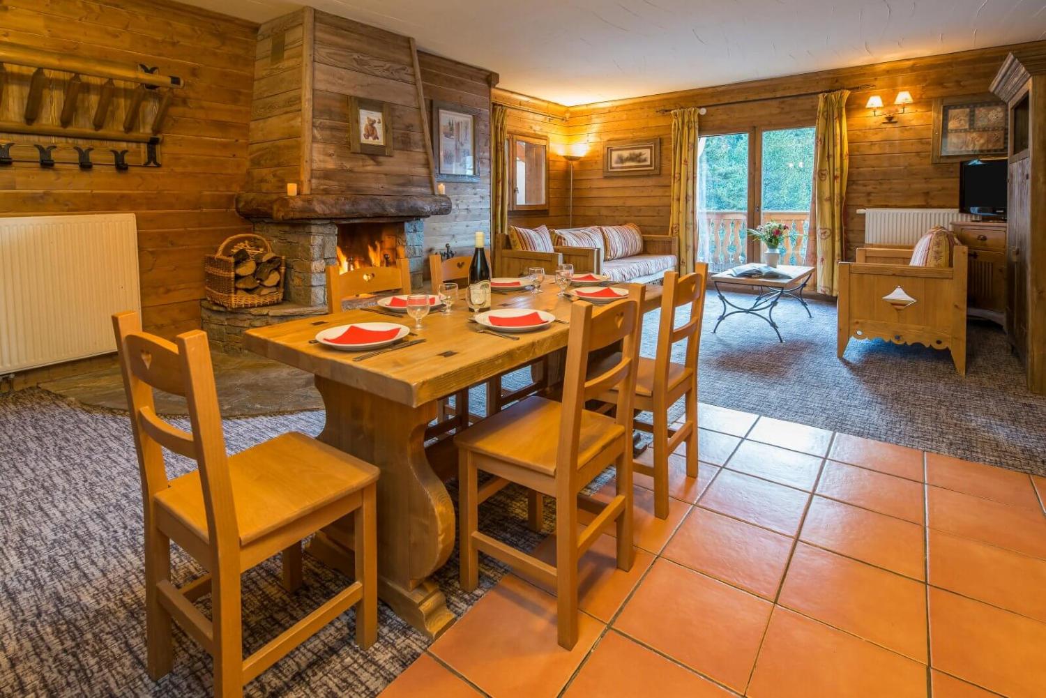 chalet-de-l-ours-living-room-1459930