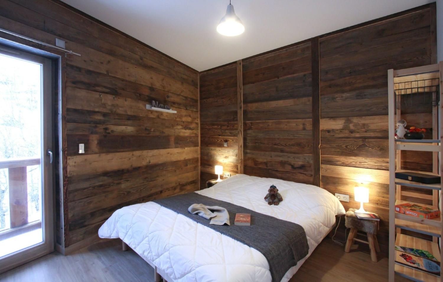 chalet-de-louis-bedroom-1-1450147