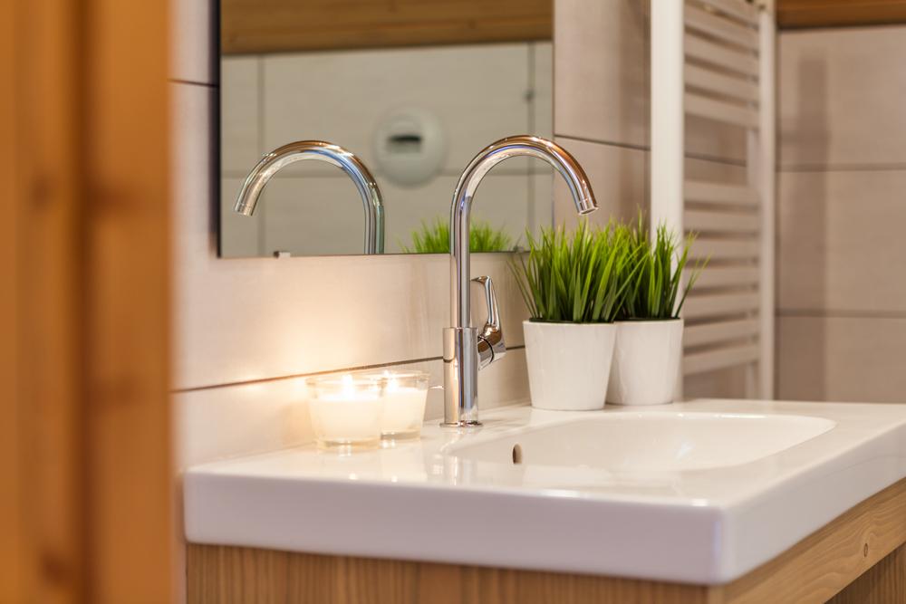 chalet-foehn-meribel-bathroom-1453095