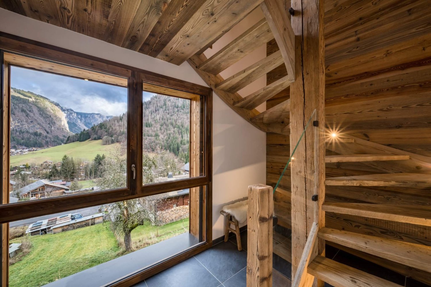 chalet-joy-15-1468561