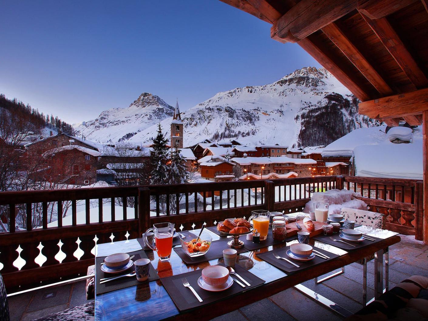 chalet-marco-polo-val-disere-consensio-balcony-1466069