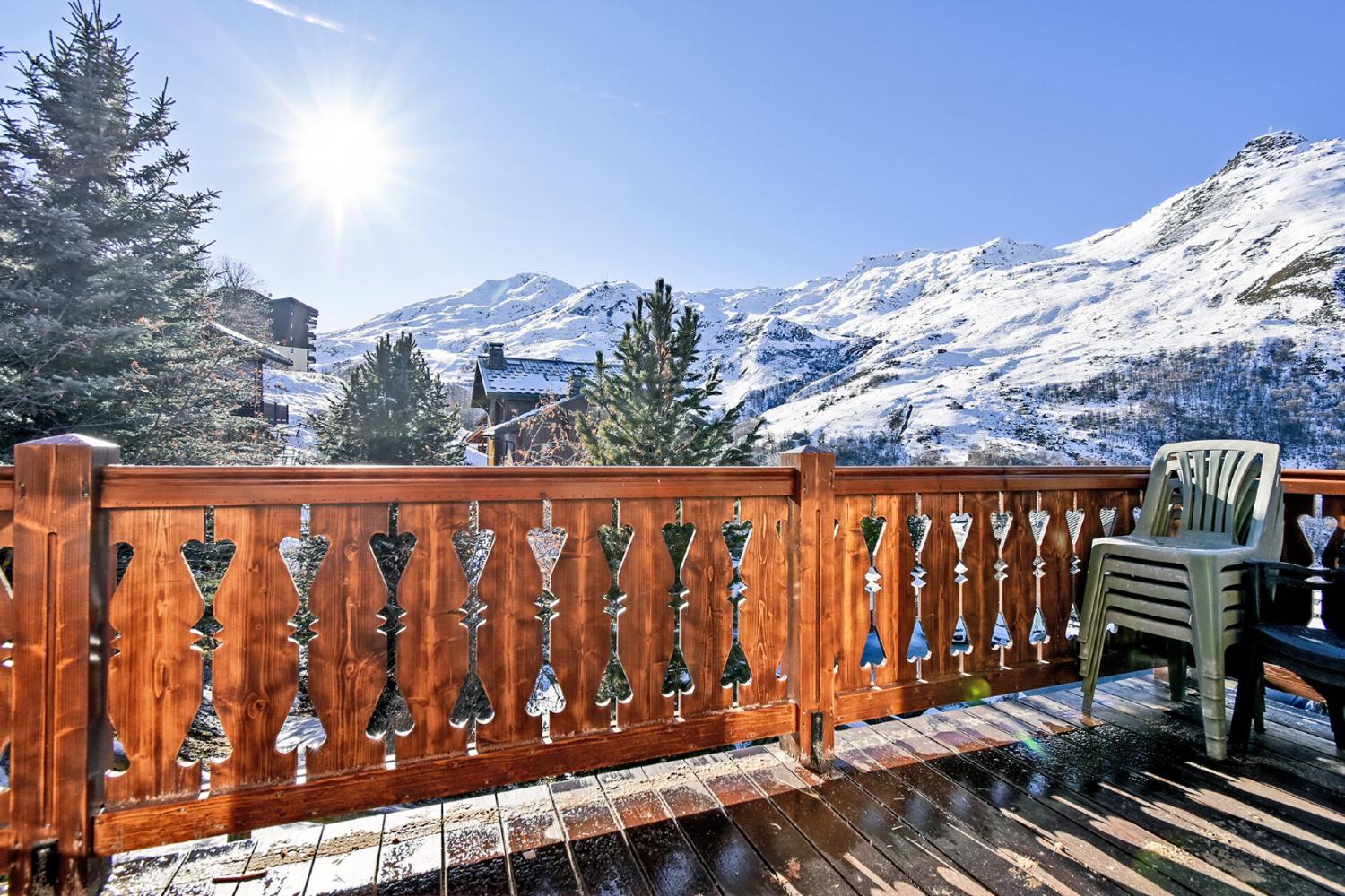 chalet-marmotte-balcony-1450011