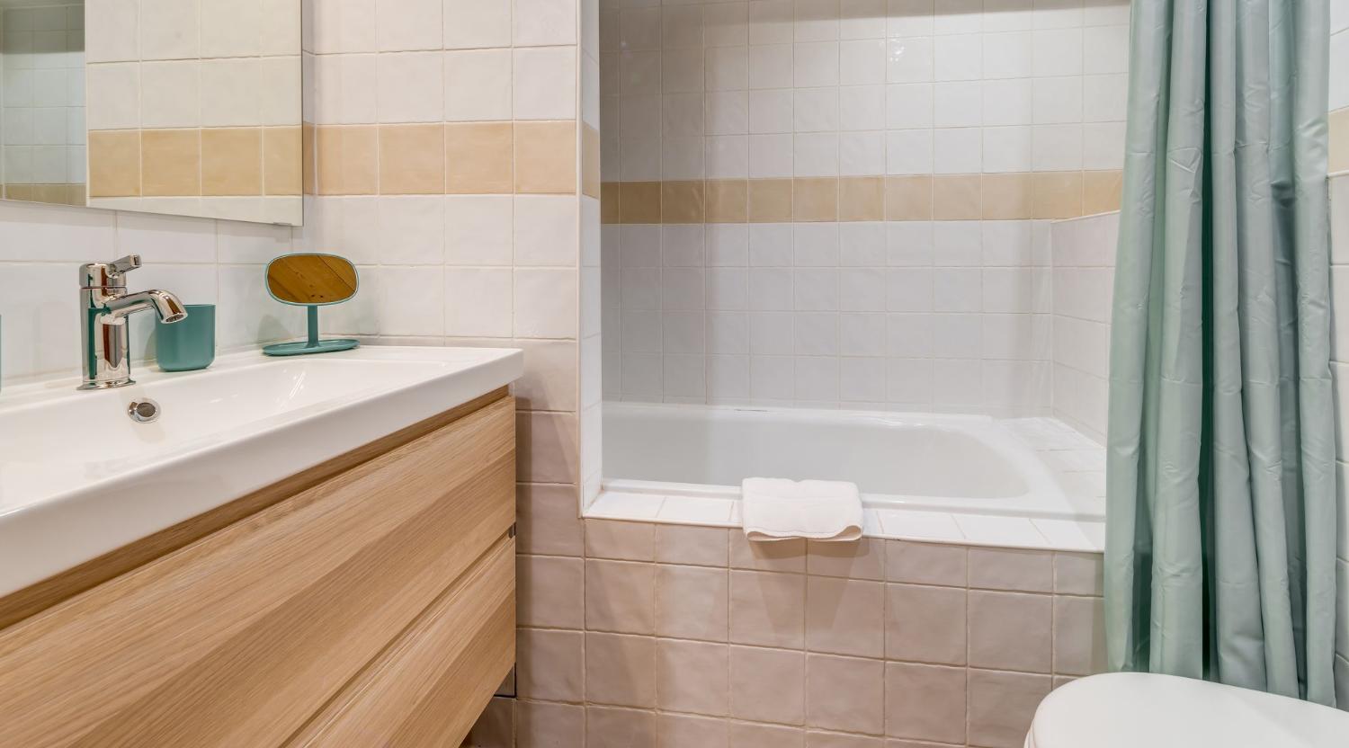 chalet-zanskar-5-7-rooms-12-people-tignes-les-br-vi-res-1-1464475