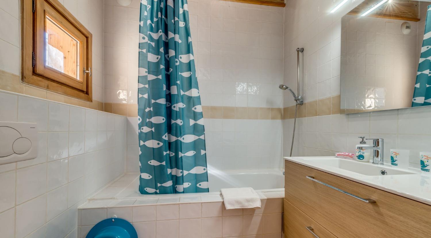 chalet-zanskar-5-7-rooms-12-people-tignes-les-br-vi-res-23-1464497