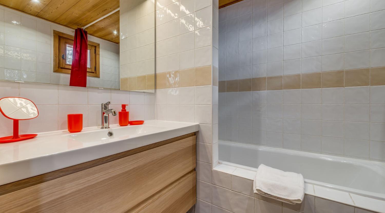 chalet-zanskar-5-7-rooms-12-people-tignes-les-br-vi-res-27-1464500
