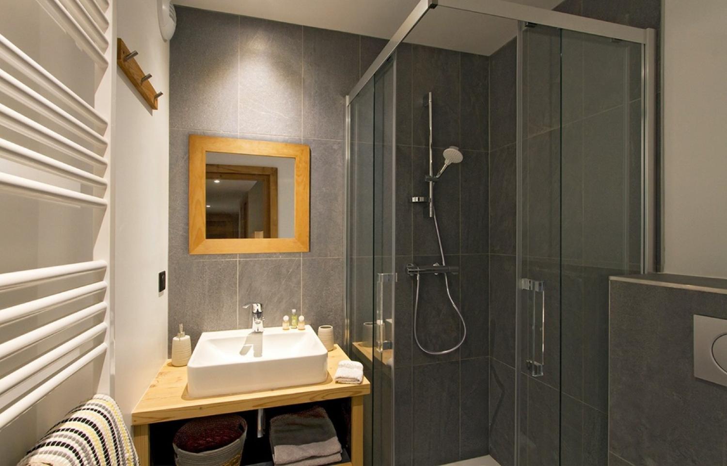 cham-lodge-en-suite-1-1450140