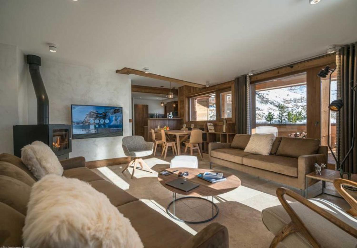 cocoon-10-4-8-personnes-chalets-cocoon-appartement-ski-aux-pieds-piscine-luxe-val-thorens-768x534-1463478